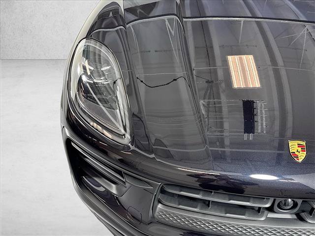 Used 2026 Porsche Macan AWD/4WD image 27