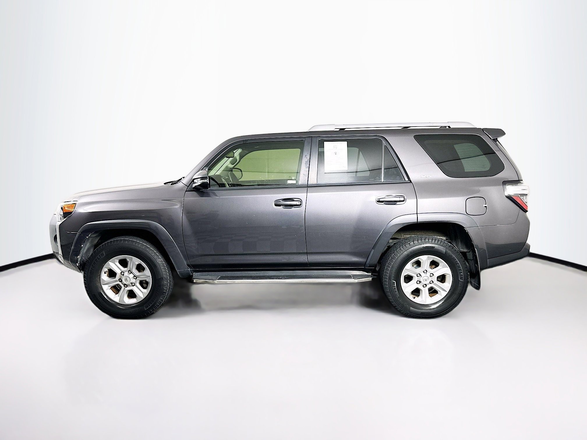 Used 2014 Toyota 4Runner SR5 Premium AWD/4WD image 4