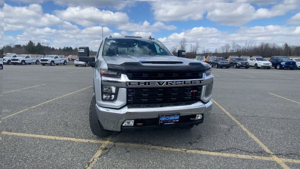 Used 2022 Chevrolet Silverado 3500 LT w/ Convenience Package AWD/4WD image 3