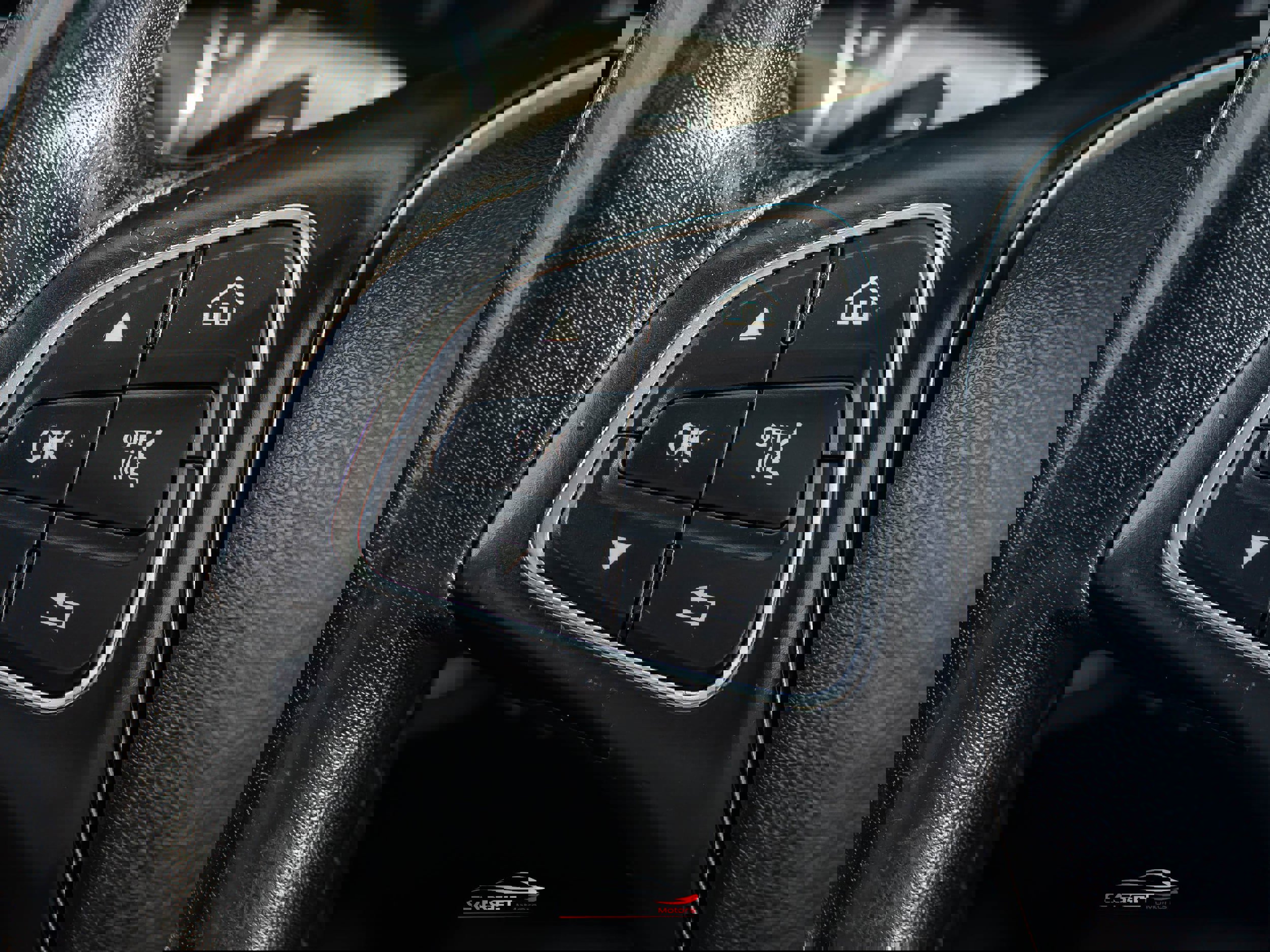 Used 2017 Mercedes-Benz GLC 300 4MATIC image 22