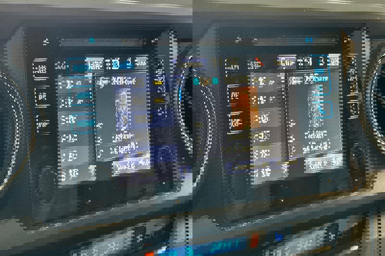 Used 2016 Toyota Tacoma TRD Off-Road w/ Premium & Technology Package image 18