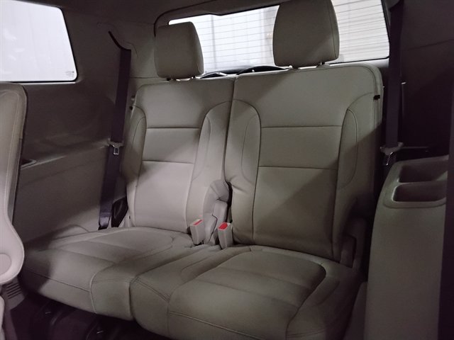 Used 2018 GMC Acadia Denali w/ Technology Package image 14