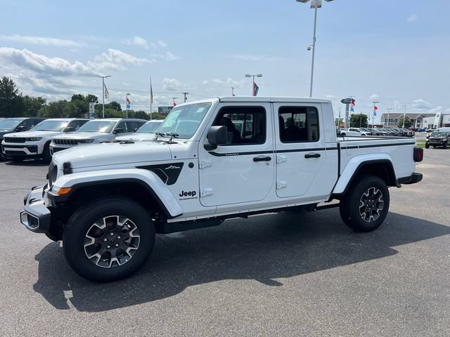 New 2026 Jeep Gladiator Sport AWD/4WD image 3