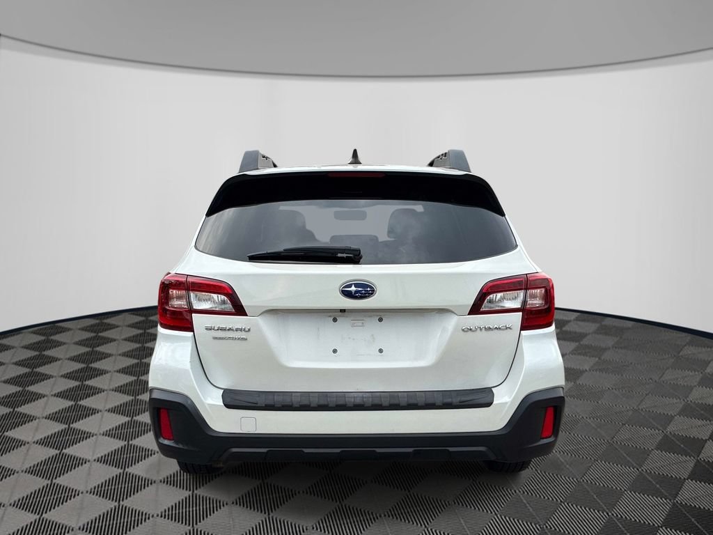 Used 2019 Subaru Outback 2.5i Premium AWD/4WD image 6