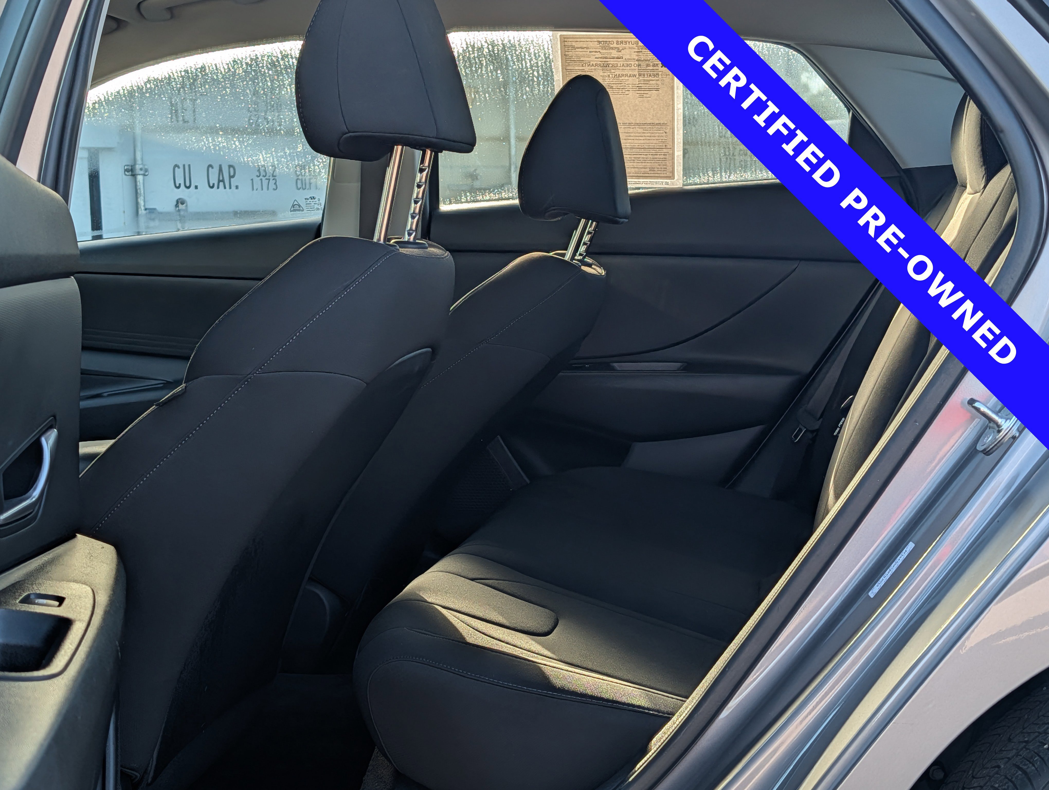 Used 2023 Hyundai Elantra SEL image 13