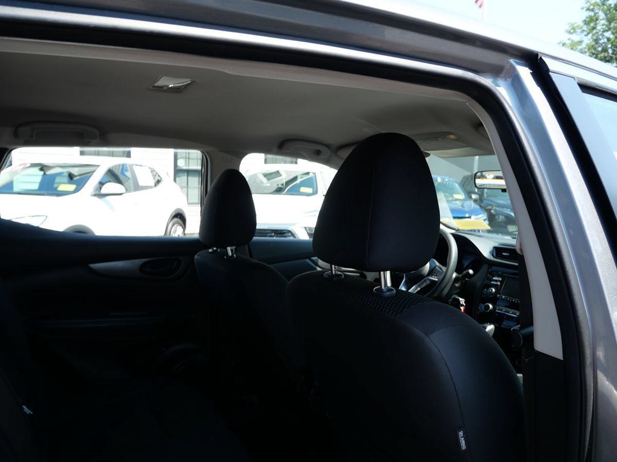 Used 2017 Nissan Rogue Sport S w/ S Appearance Package FWD image 23