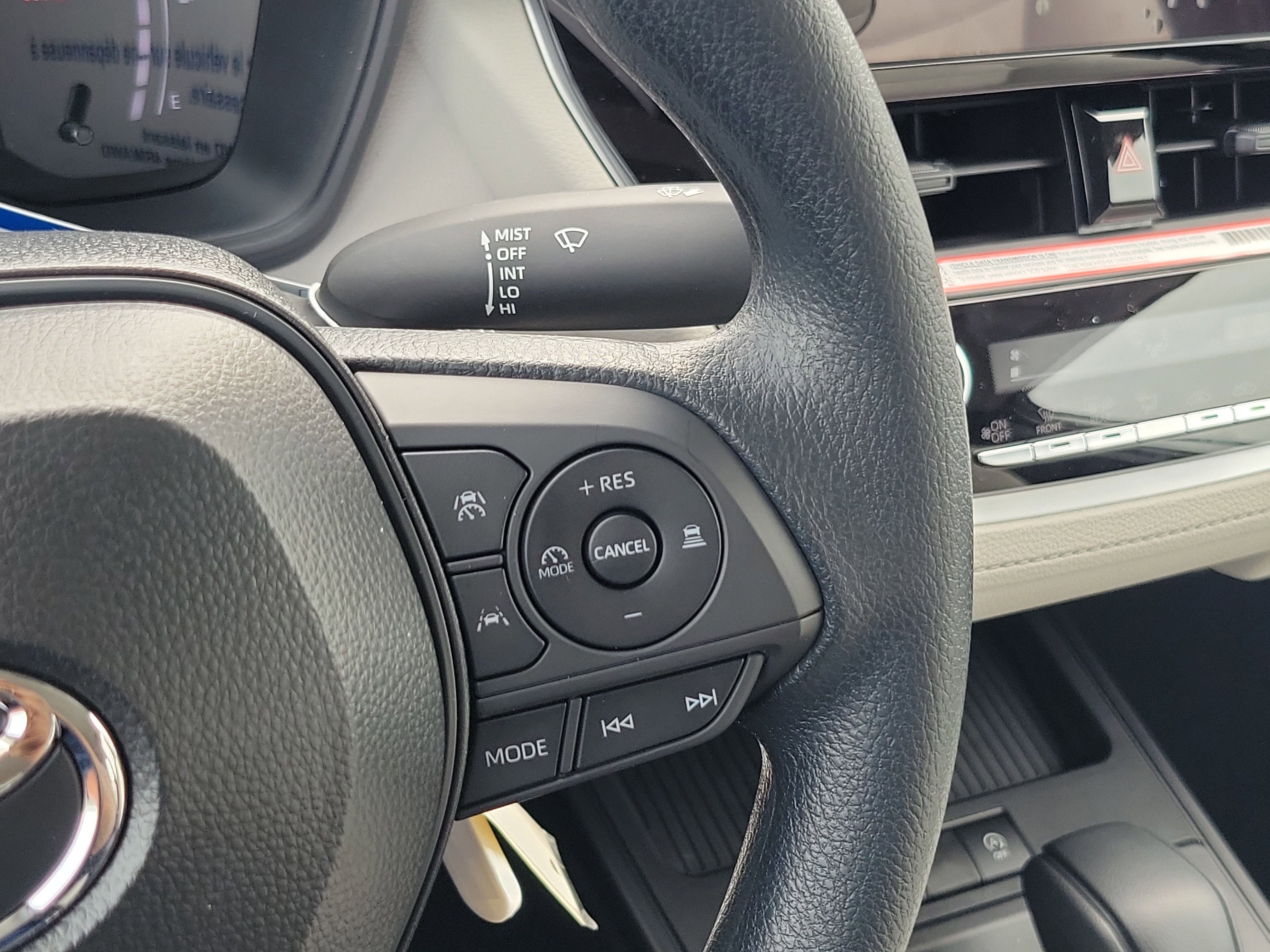 New 2026 Toyota Corolla Cross L image 26