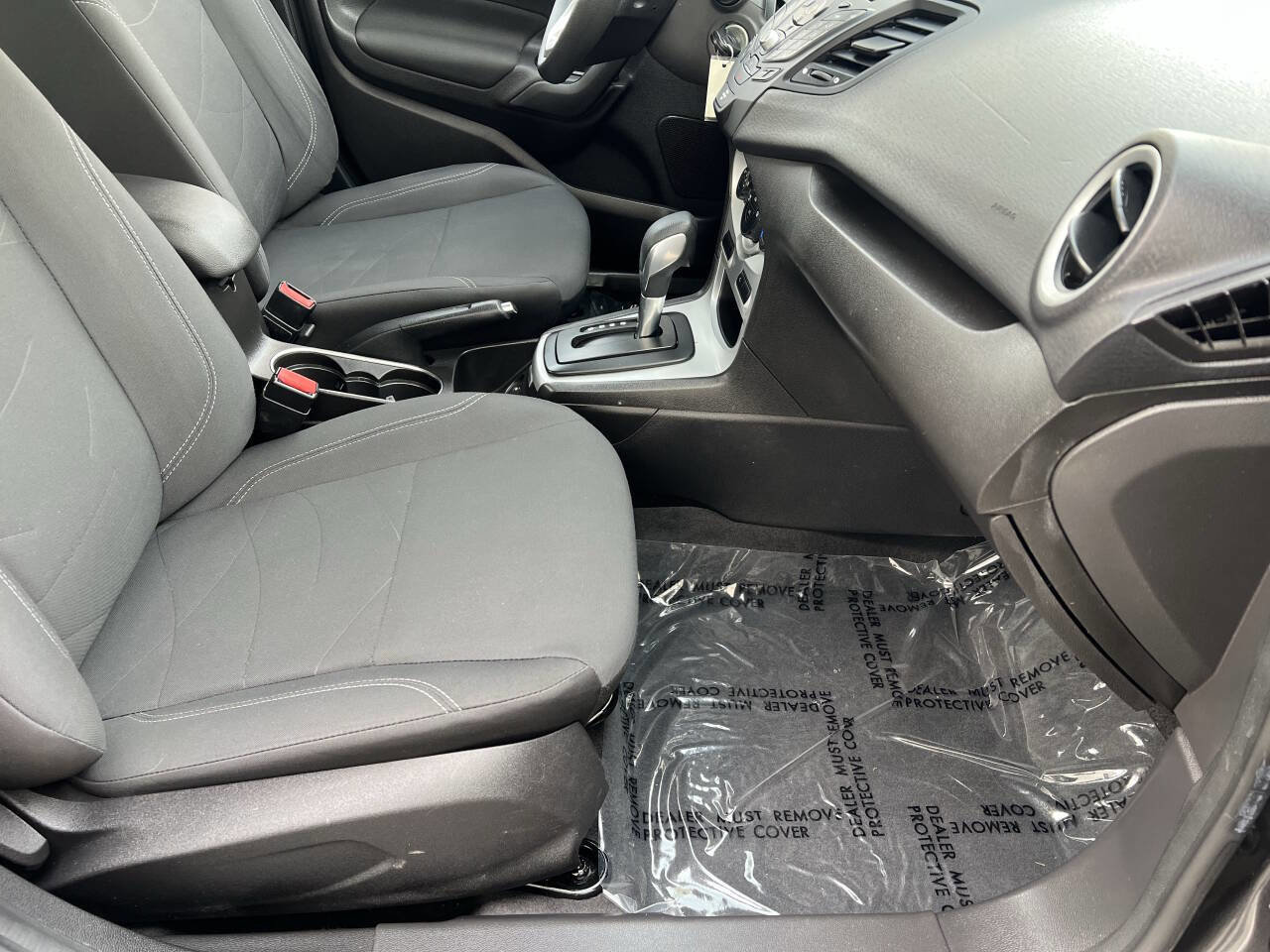 Used 2018 Ford Fiesta SE FWD image 10