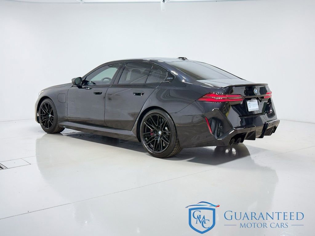 Used 2025 BMW M5 w/ Carbon Package image 21
