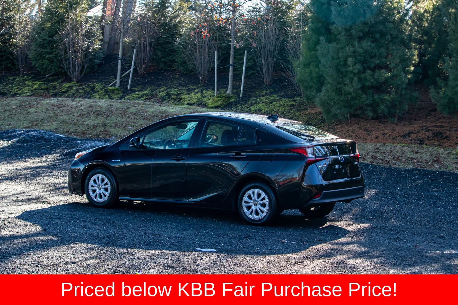 Used 2022 Toyota Prius LE image 5
