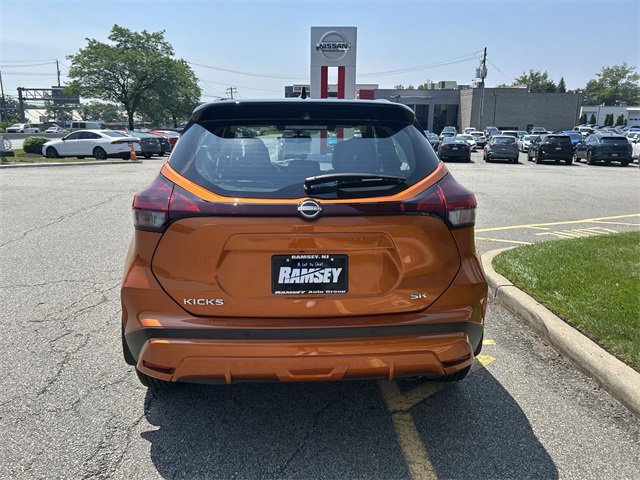 Certified 2024 Nissan Kicks SR w/ SR Premium Package image 25