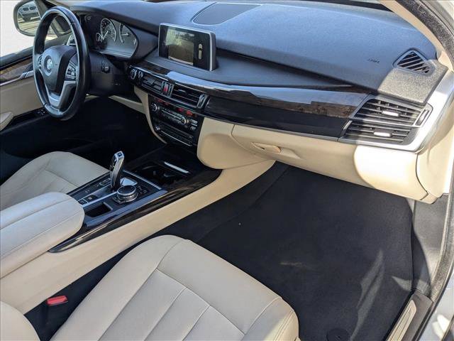 Used 2016 BMW X5 xDrive35d image 22