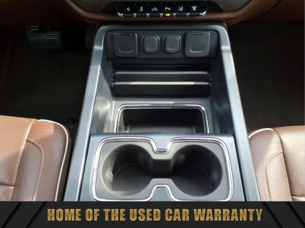 Used 2018 Chevrolet Silverado 2500 High Country w/ Duramax Plus Package AWD/4WD image 26