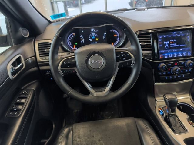 Used 2019 Jeep Grand Cherokee Altitude AWD/4WD image 21