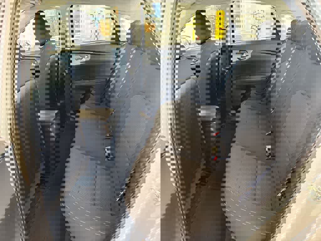 Used 2020 Kia Forte LXS image 19