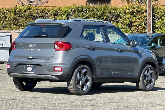 New 2026 Hyundai Venue SEL image 6