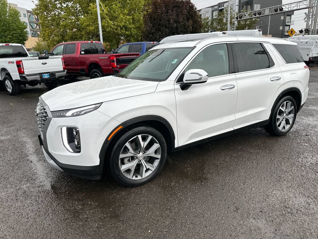 Certified 2022 Hyundai Palisade SEL w/ 8P Bench Seat Package AWD/4WD image 2