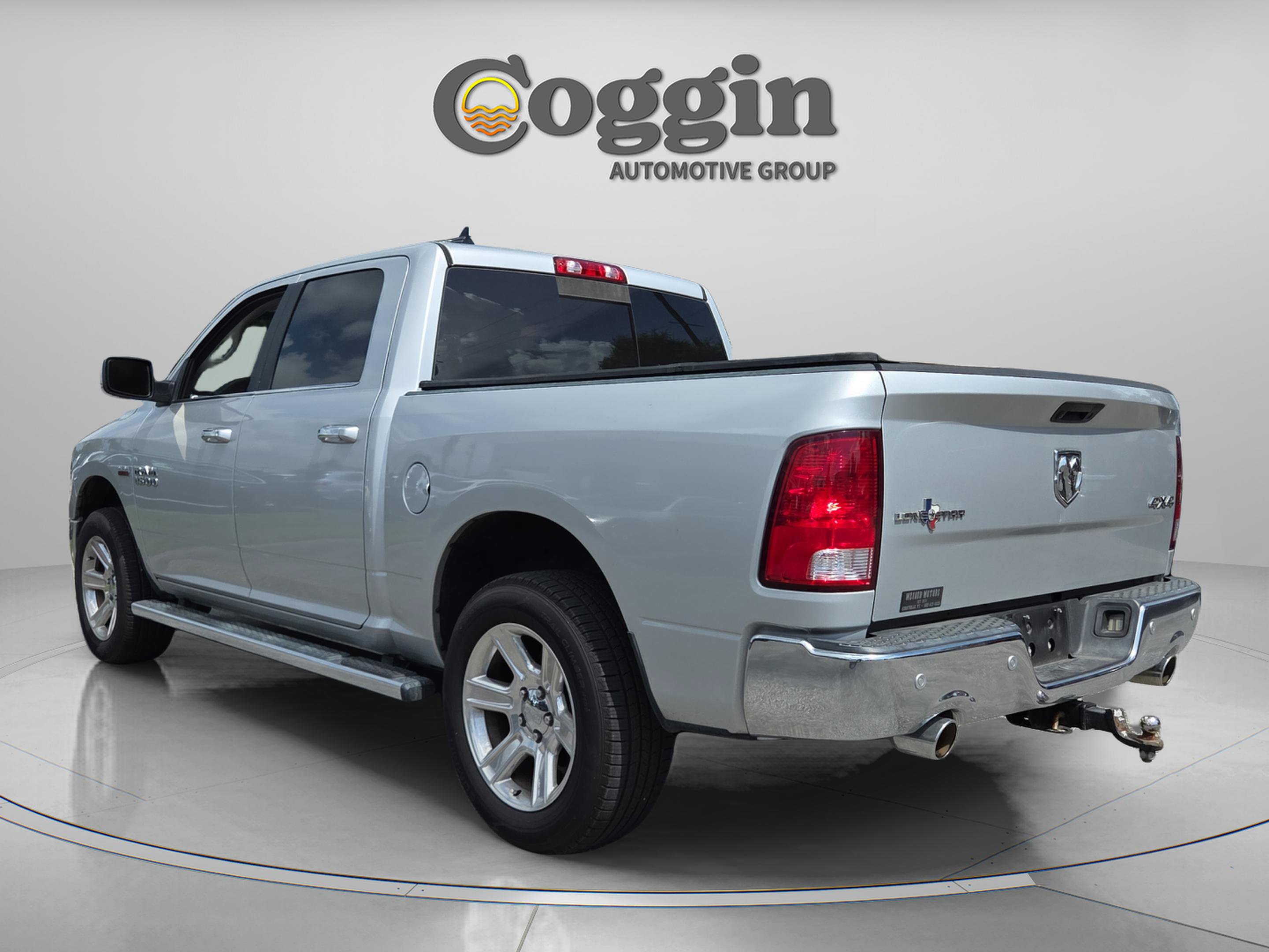 Used 2018 RAM 1500 Lone Star AWD/4WD image 3