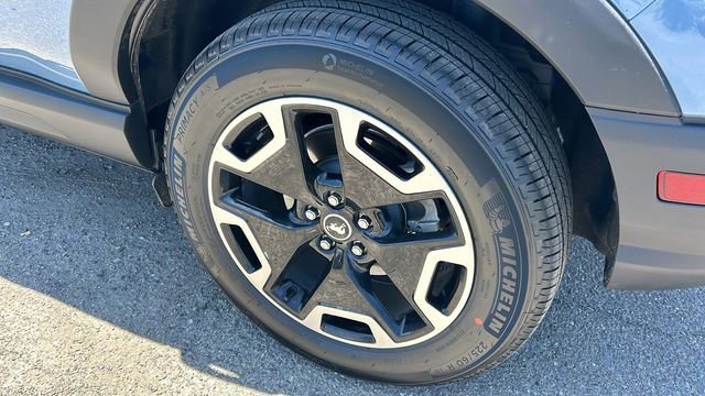 Used 2024 Ford Bronco Sport Outer Banks w/ Topo Graphic Package image 6