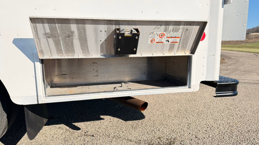 Used 2009 GMC Savana 3500 image 9