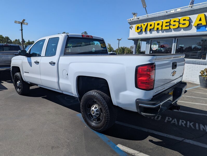 Used 2015 Chevrolet Silverado 2500 W/T AWD/4WD image 3