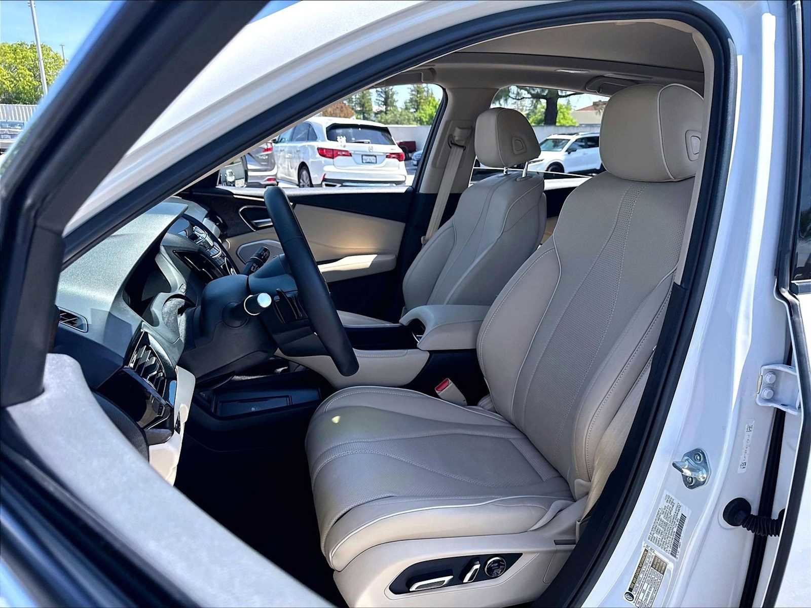 Used 2024 Acura RDX SH-AWD w/ Advance Package image 26