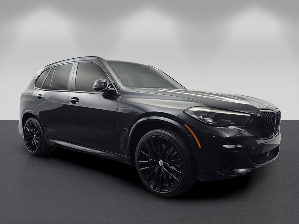 Used 2022 BMW X5 M50i AWD/4WD image 1