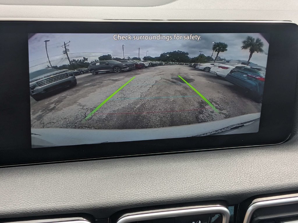 Used 2027 Nissan Sentra SR w/ SR All Weather Package FWD image 25