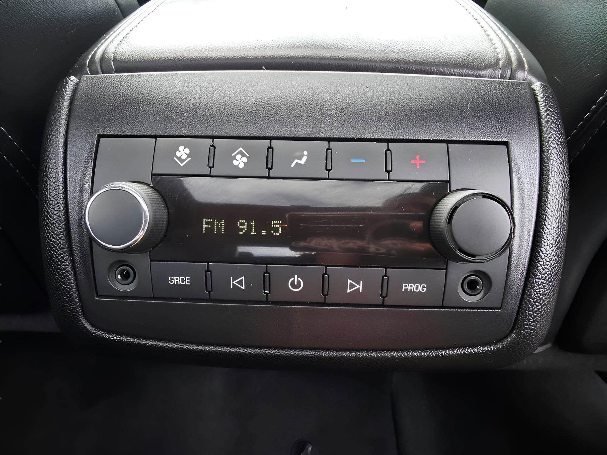 Used 2013 GMC Acadia Denali AWD/4WD image 20