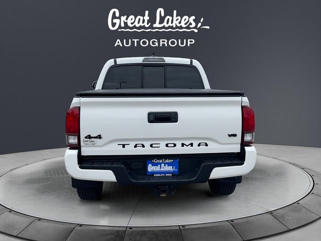 Used 2021 Toyota Tacoma SR AWD/4WD image 4