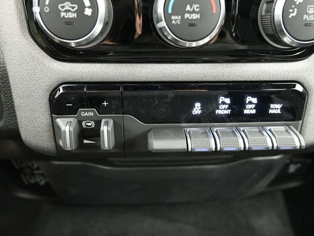New 2026 RAM 1500 Classic Warlock AWD/4WD image 27