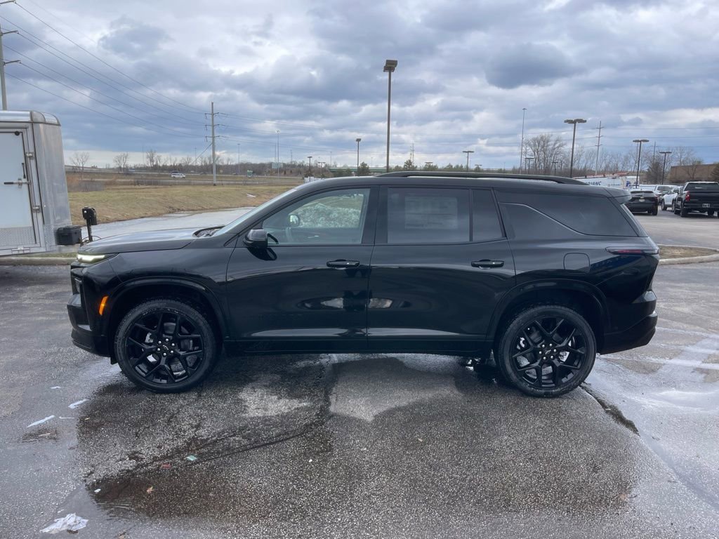 New 2026 Chevrolet Traverse RS w/ LPO, Floor Liner Package image 4