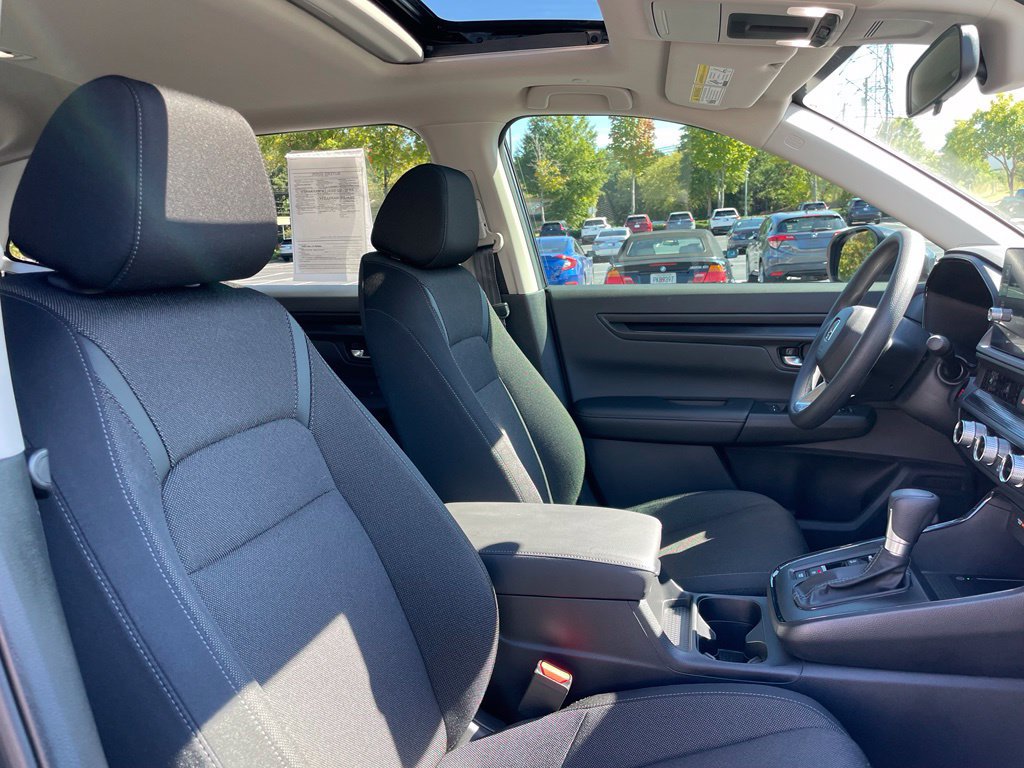 Certified 2026 Honda CR-V EX image 31
