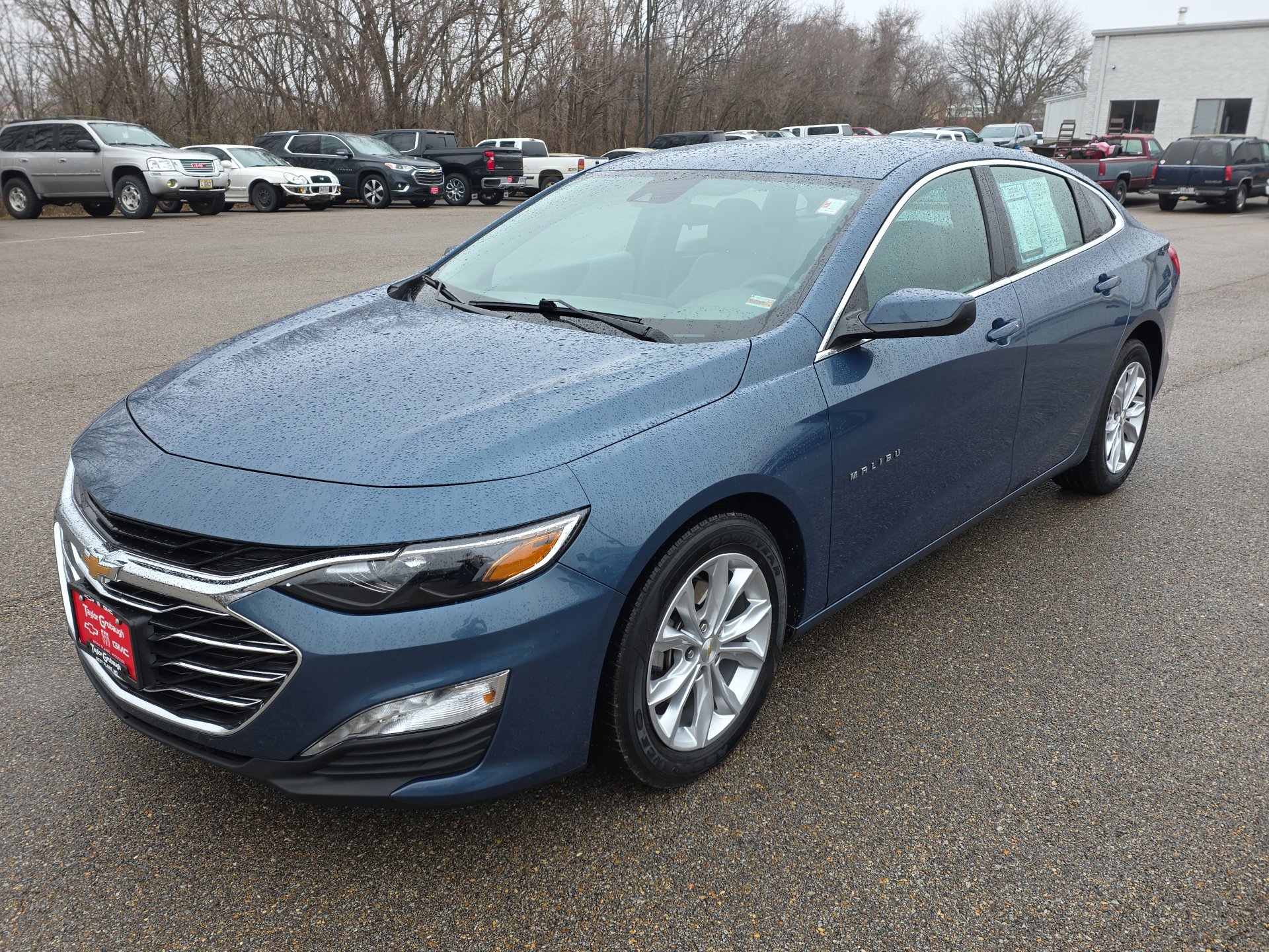 Used 2025 Chevrolet Malibu LT image 4