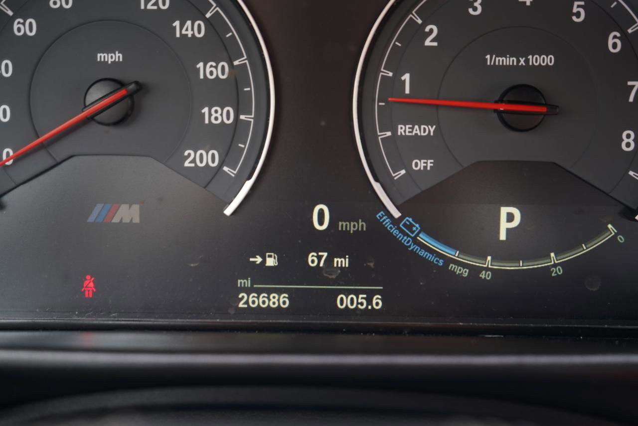 Used 2020 BMW M4 Convertible w/ Executive Package image 30