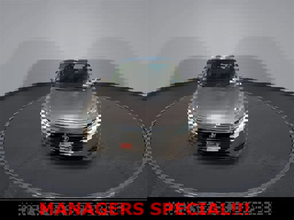 Used 2020 Honda Insight Touring image 3