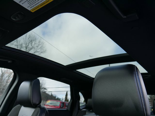 Used 2020 Ford Edge ST w/ Equipment Group 401A image 15