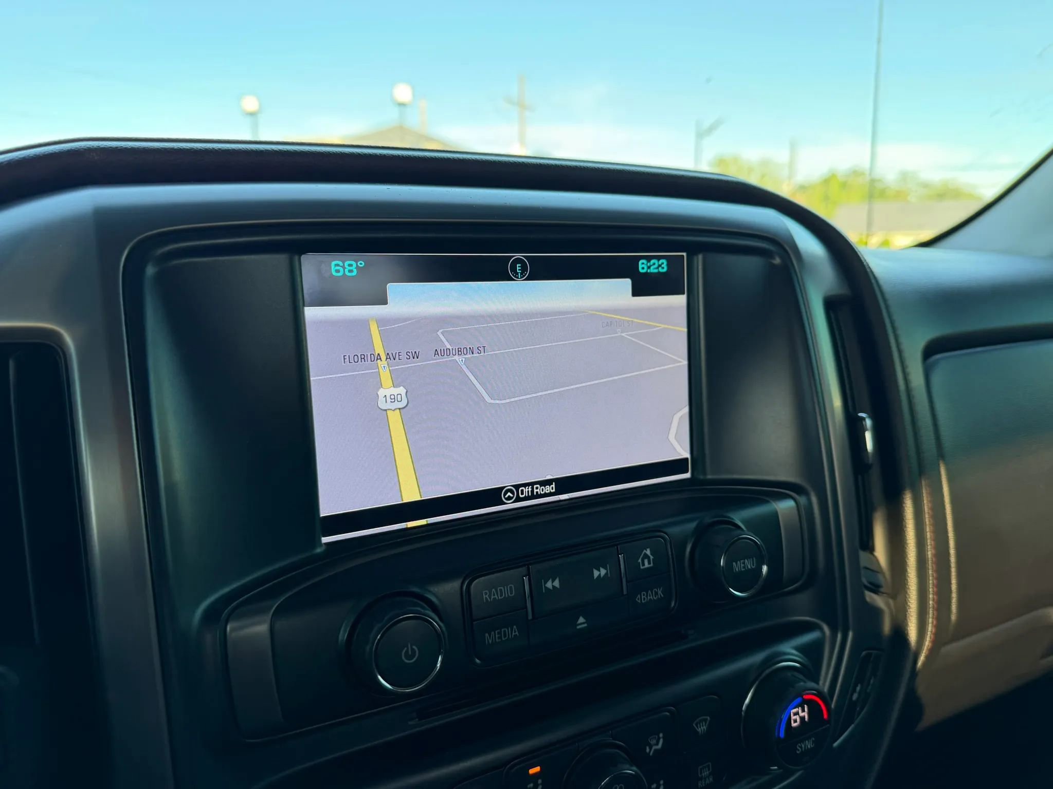 Used 2017 GMC Sierra 2500 SLT w/ All Terrain HD Package image 11