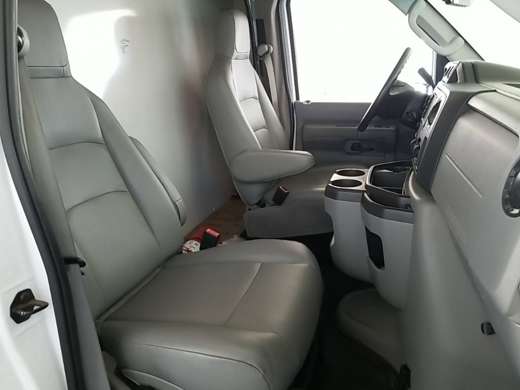 Used 2015 Ford E-450 and Econoline 450 Super Duty w/ Power Windows & Locks Group image 21