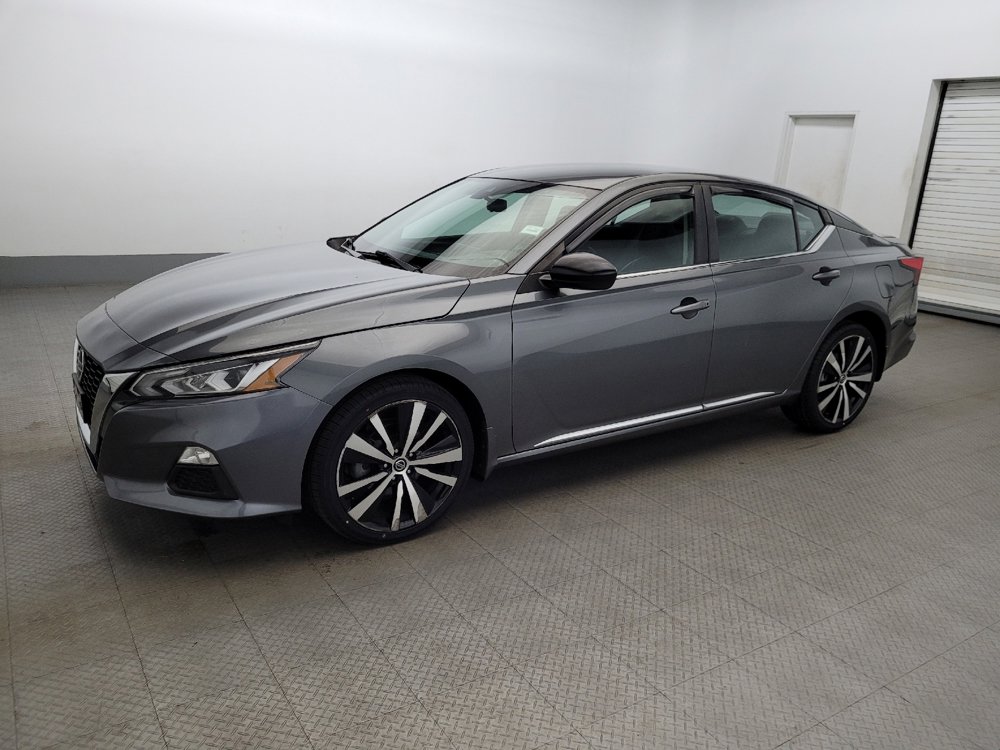 Used 2020 Nissan Altima 2.5 SR image 2