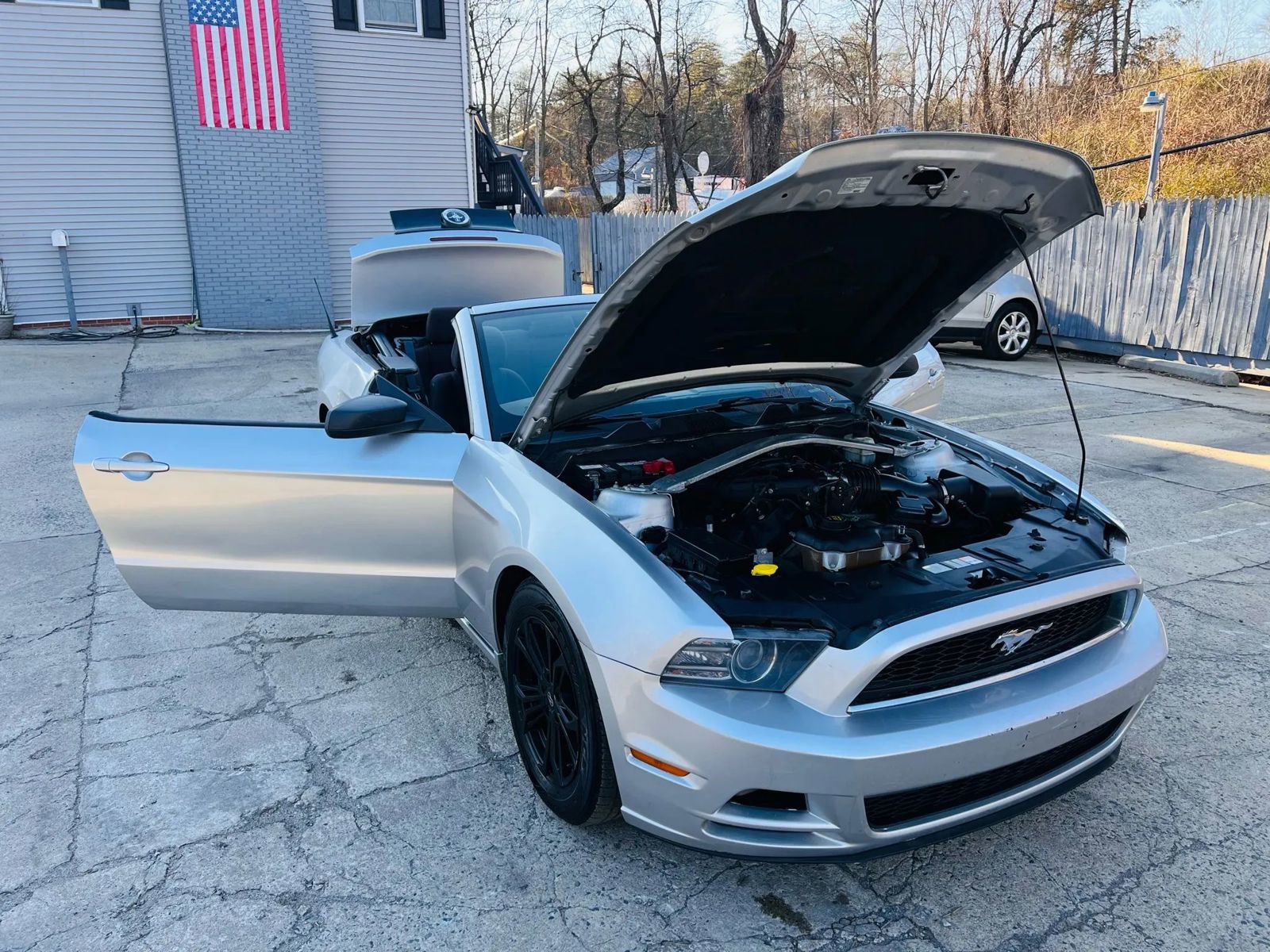 Used 2014 Ford Mustang Convertible image 35