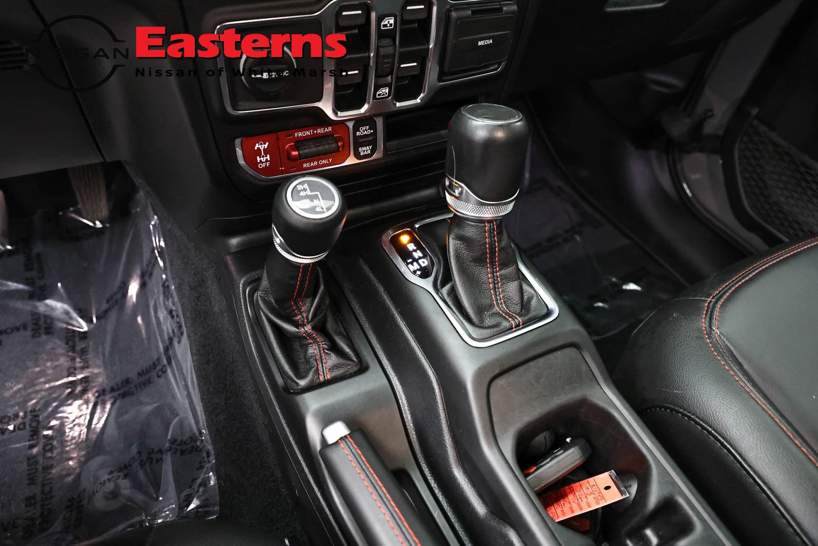 Used 2021 Jeep Gladiator Rubicon w/ LED Lighting Group AWD/4WD image 13