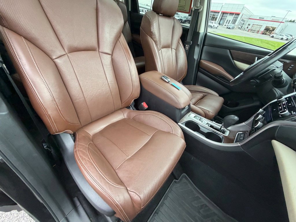 Used 2020 Subaru Ascent Touring AWD/4WD image 36