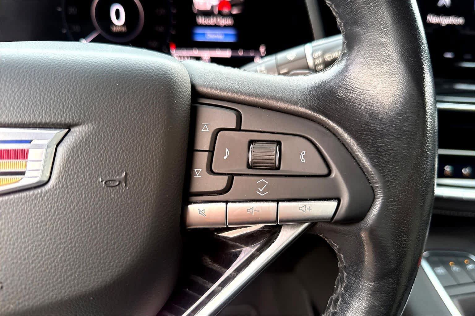 Used 2021 Cadillac Escalade Sport w/ Driver Assist Tech Package AWD/4WD image 24