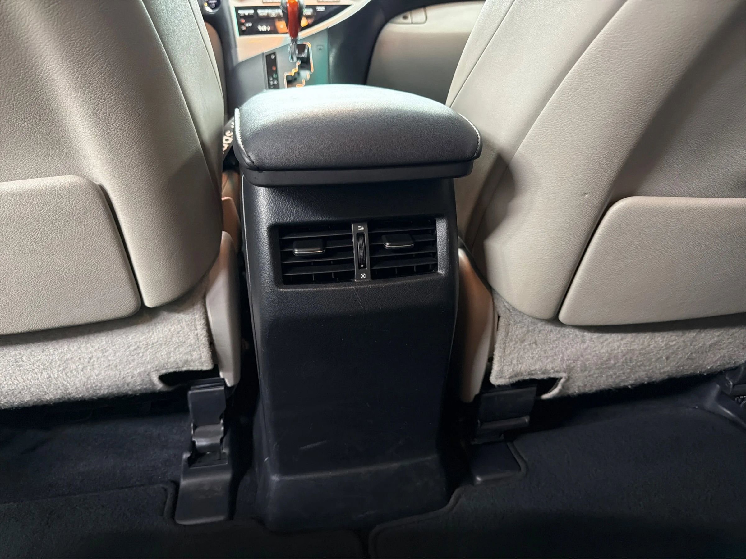 Used 2012 Lexus RX 450h FWD w/ Premium Pkg image 31