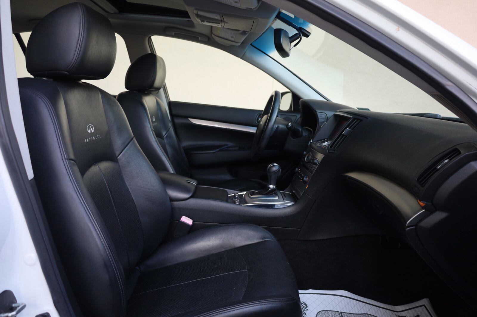 Used 2012 INFINITI G25 x AWD/4WD image 26
