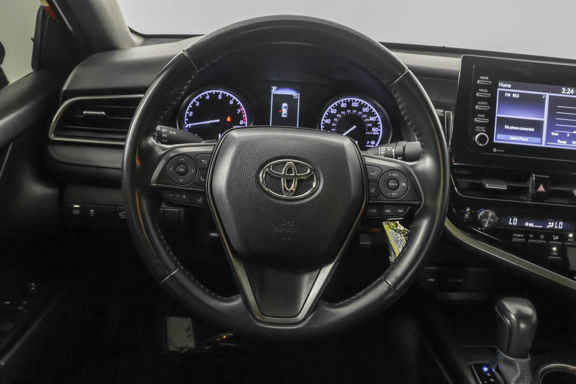 Used 2023 Toyota Camry SE FWD image 25