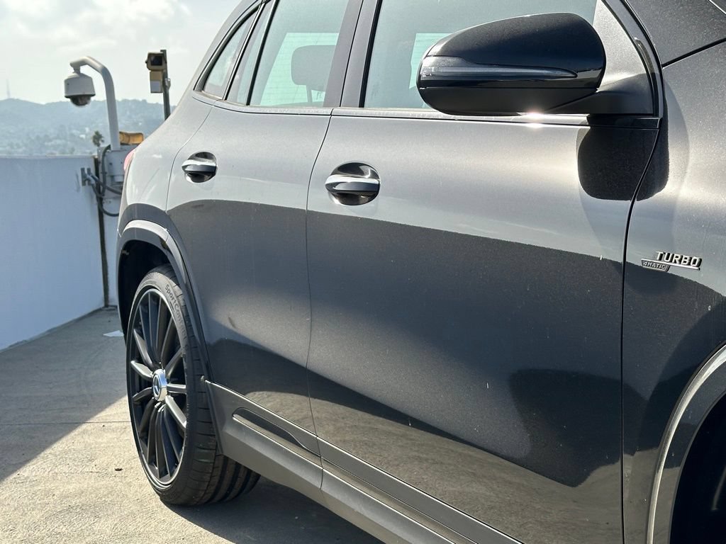 New 2025 Mercedes-Benz GLA 35 AMG 4MATIC image 5