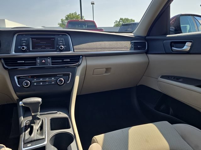 Used 2016 Kia Optima LX FWD image 24