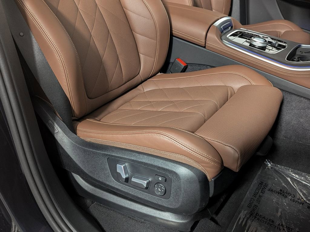 Certified 2024 BMW X5 xDrive40i w/ Executive Package image 30
